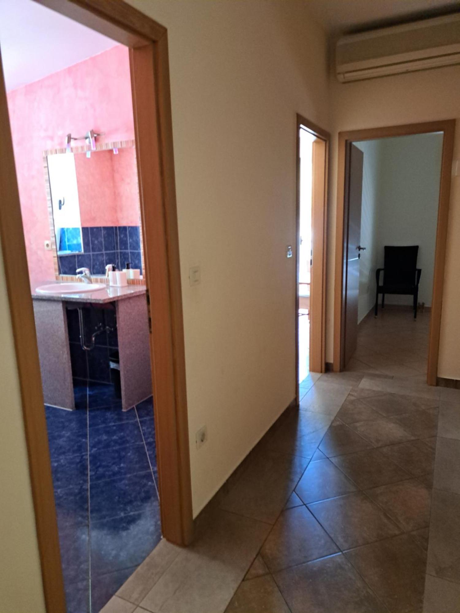 Sita Apartmani Lokva Rogoznica Szoba fotó
