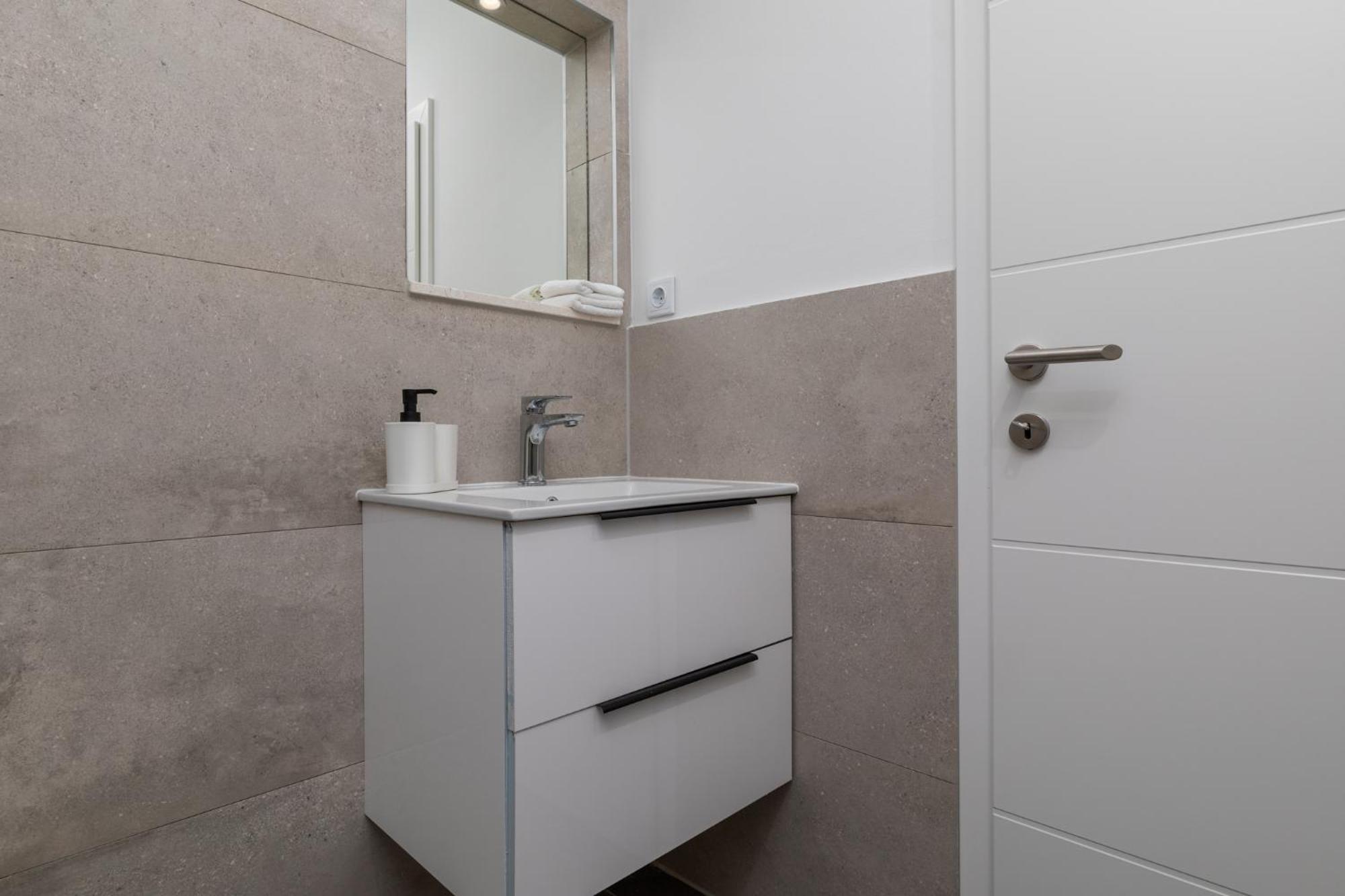 Sita Apartmani Lokva Rogoznica Szoba fotó