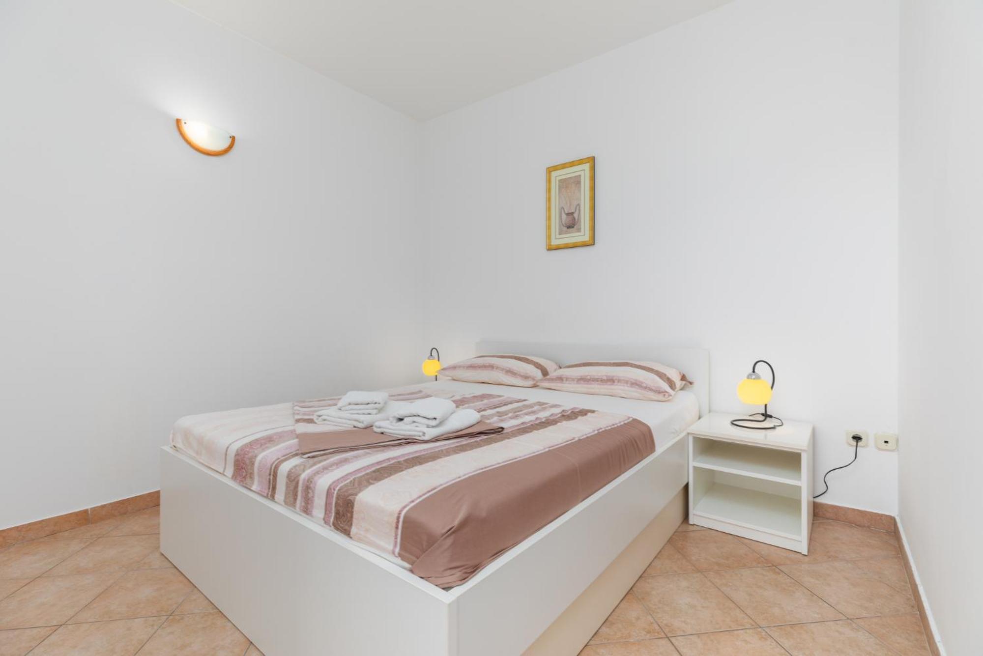 Sita Apartmani Lokva Rogoznica Kültér fotó